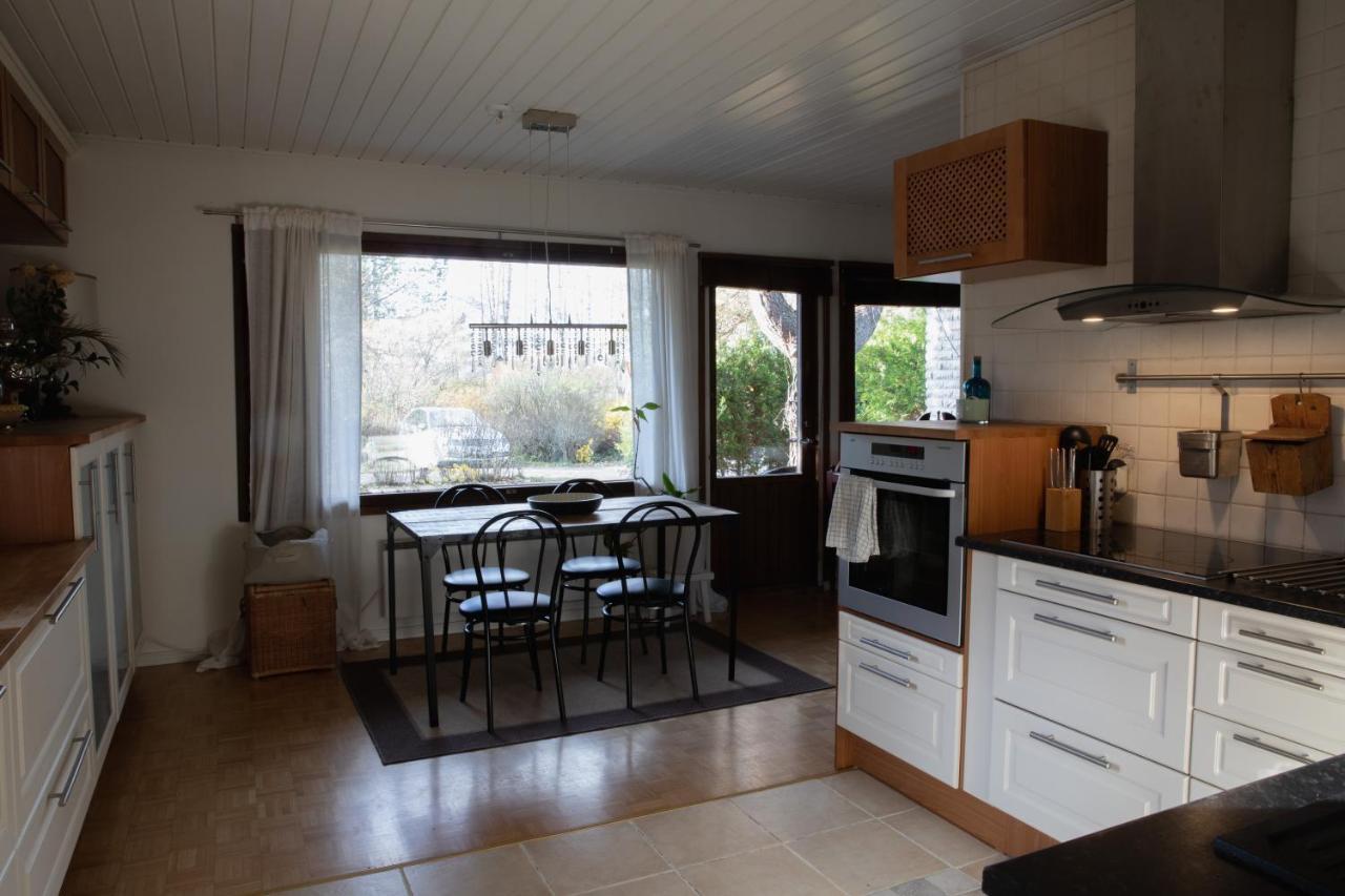 Villa Jupperi Espoossa Екстер'єр фото